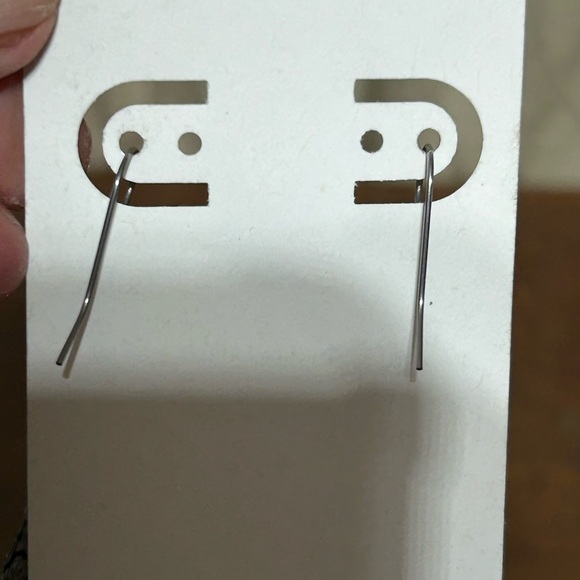 Victorian Style Black Teardrop with intricate Silver finding Earrings - Picture 3 of 3